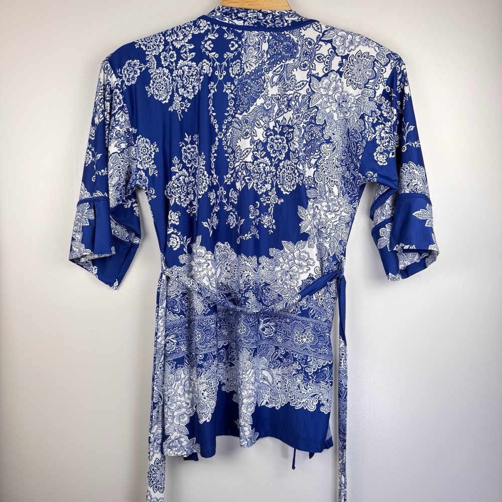 In Bloom By Jonquil Paisley Floral Wrap Kimono Robe Blue/White Women XS Bohemian - Picture 3 of 4